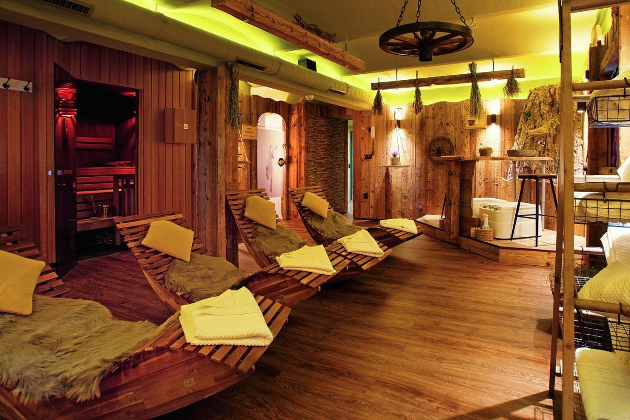 Hotel Neustaedter Hof Schwarzenberg  Εξωτερικό φωτογραφία